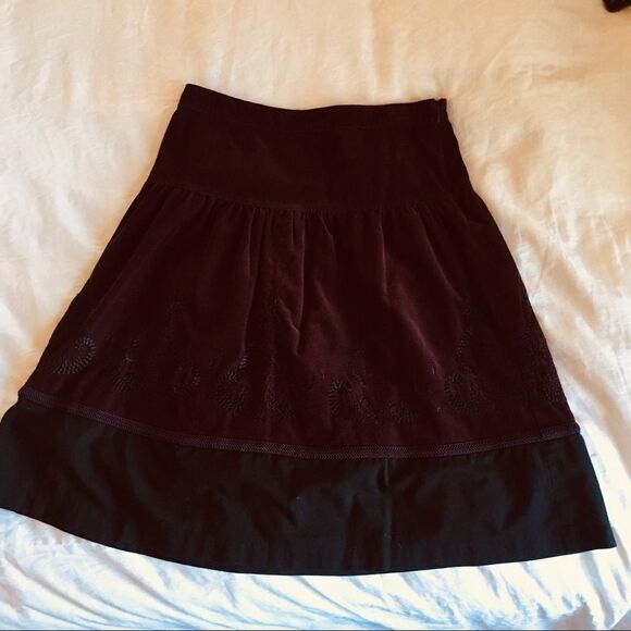 Ann Taylor Dresses & Skirts - Ann Taylor Loft Skirt Size 4P gently used